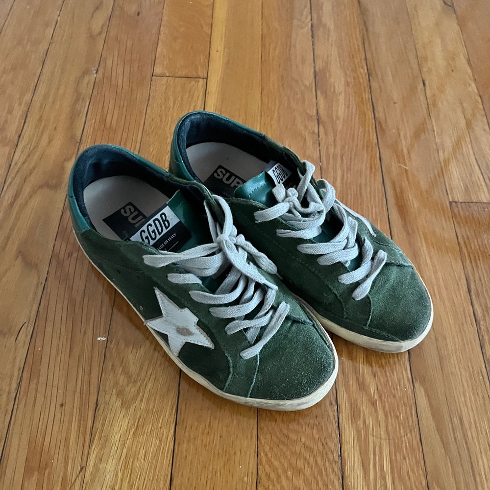 Limited Edition - Green Velvet Golden Goose